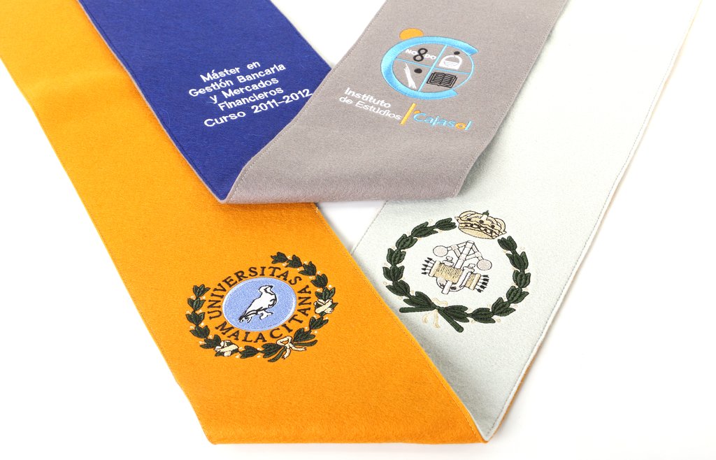 becas graduacion dobles